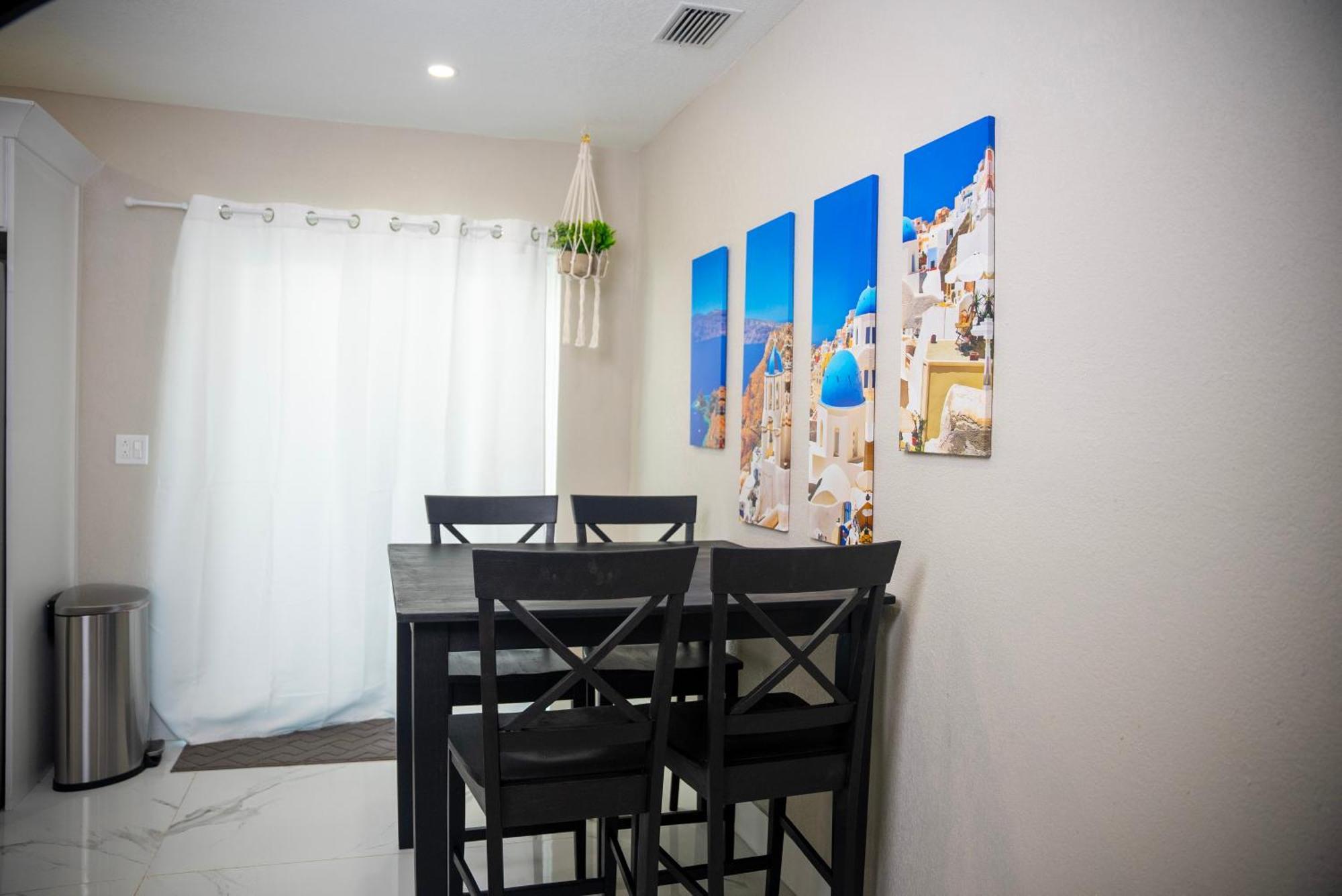 Stunning Modern Home In Tampa With Pool - Just 5 Minutes From Airport! Екстериор снимка