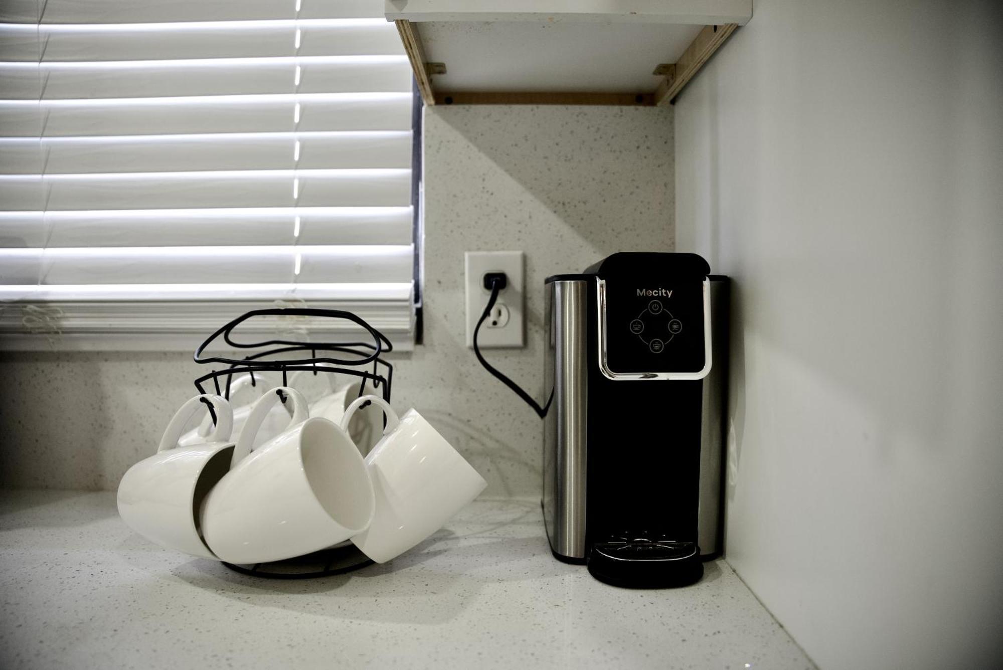 Stunning Modern Home In Tampa With Pool - Just 5 Minutes From Airport! Екстериор снимка