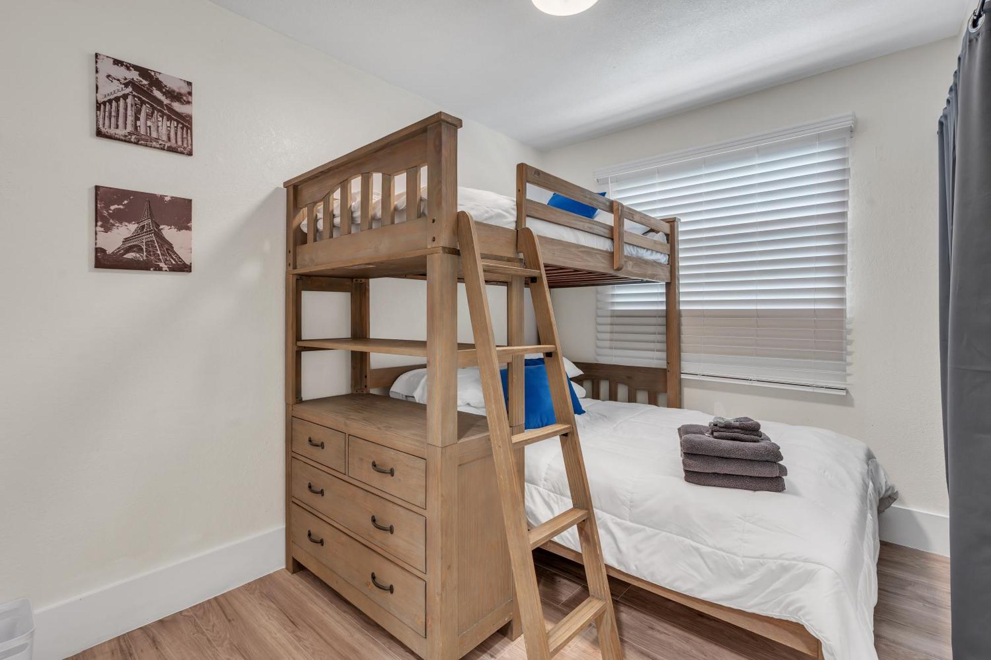 Stunning Modern Home In Tampa With Pool - Just 5 Minutes From Airport! Екстериор снимка